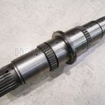 Вал вторичный ZF5S150JP L=430 D=40/62/70/82/80 шлицы=28 2159304001